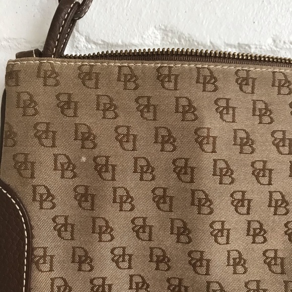Dooney & Bourke Signature Bag - Picture 6 of 8